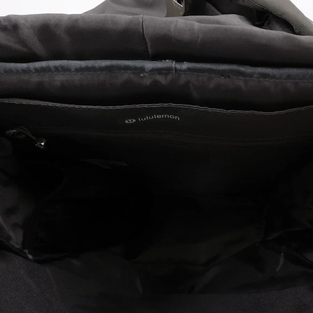 Lululemon Wunderlust Backpack 14L Green Grey - Picture 12 of 16